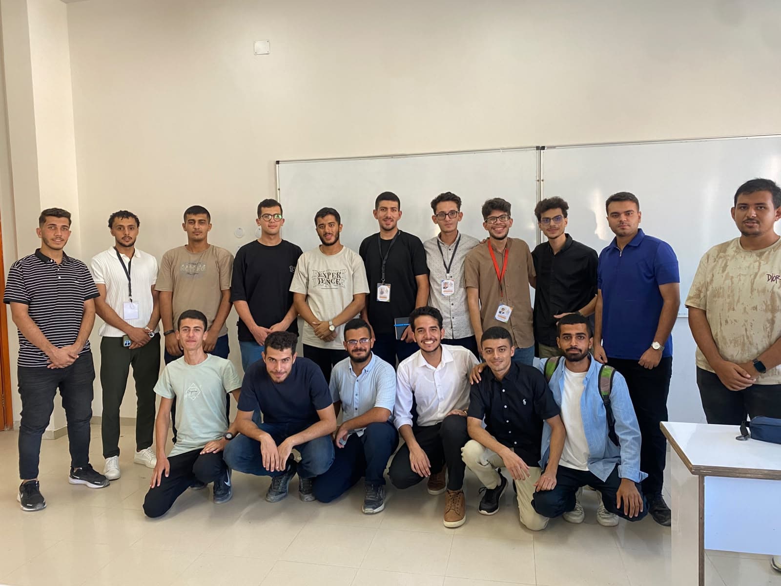 فريق النادي الهندسي في الجامعة الإسلامية بغزة